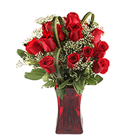 (OC) Red Love Vase Arrangement For Delivery to North_Carolina