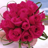 bridal-bouquet-romantic-dark-pink-roses