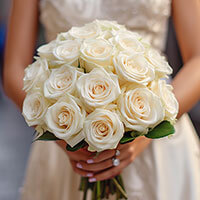 (BDx20) Royal Ivory Roses Bridesmaids 6 Bqt 6 Bridesmaids Bqts For Delivery to Moline, Illinois