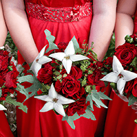 Bridesmaid Bqt Red Roses Star Qty For Delivery to Maryland