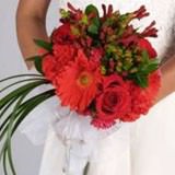 (DUO) Bridal Bqt Mix Garden 25 Red Flowers