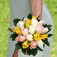 (BDx10) 3 Bridesmaids Bqt Royal Yellow Light Pink and White Roses For Delivery to Yucca_Valley, California