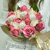 WC D.I.Y. You and Me: 6 Your Choice Color Roses,40 White Hydrangeas, 36 White Callas, 15 For Delivery to New_Mexico