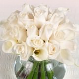 (BDx10) Ivory Roses and Calla Lilies Table Centerpiece For Delivery to California