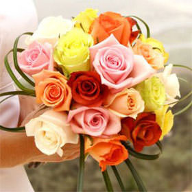 What flower color are best for weddings?
