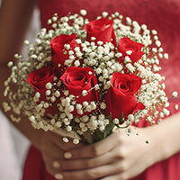 Bridesmaid Bqt Classic Red Roses Qty For Delivery to Findlay, Ohio