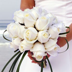 (DUO) Bridal Bqt Romantic White Roses For Delivery to Lumberton, North_Carolina